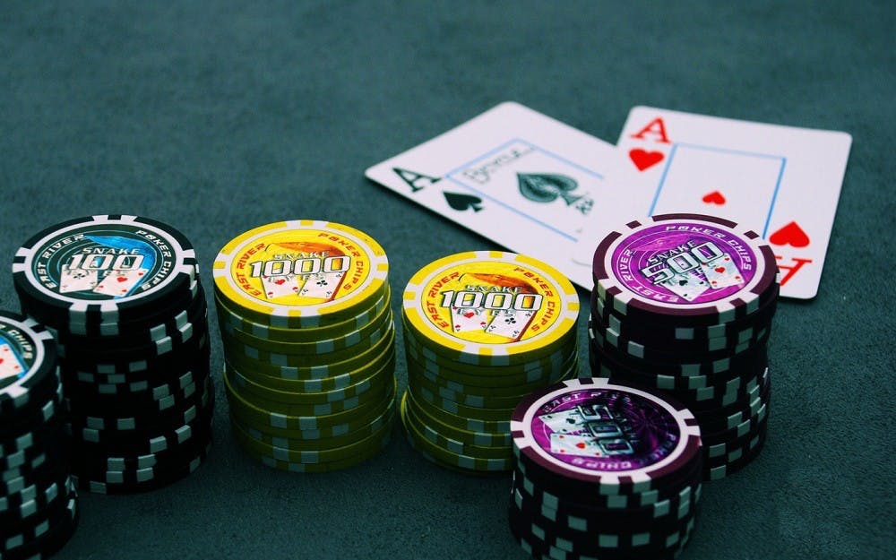 Perks Of Playing Poker Online Indonesia